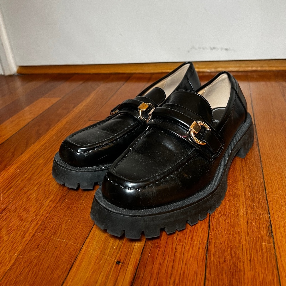 Zara Black Lug Sole Loafer | size 8